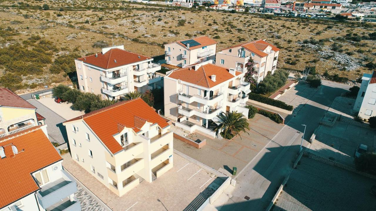 Summer Fun Apartments Novalja Exteriér fotografie